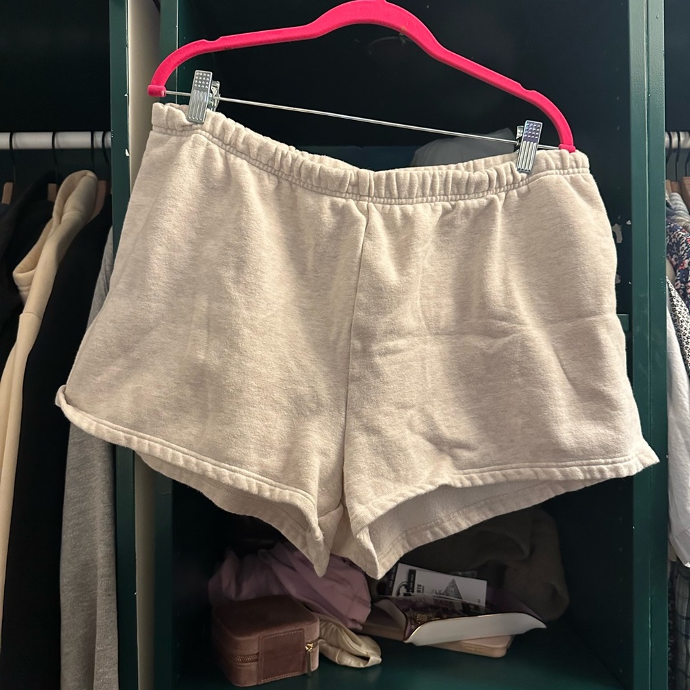 Aritzia sweat shorts